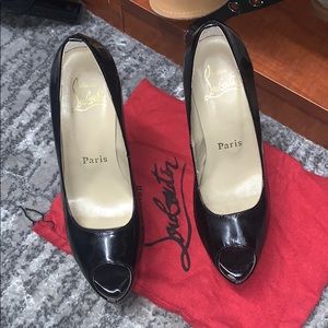 Louboutin Pump Heels 37
